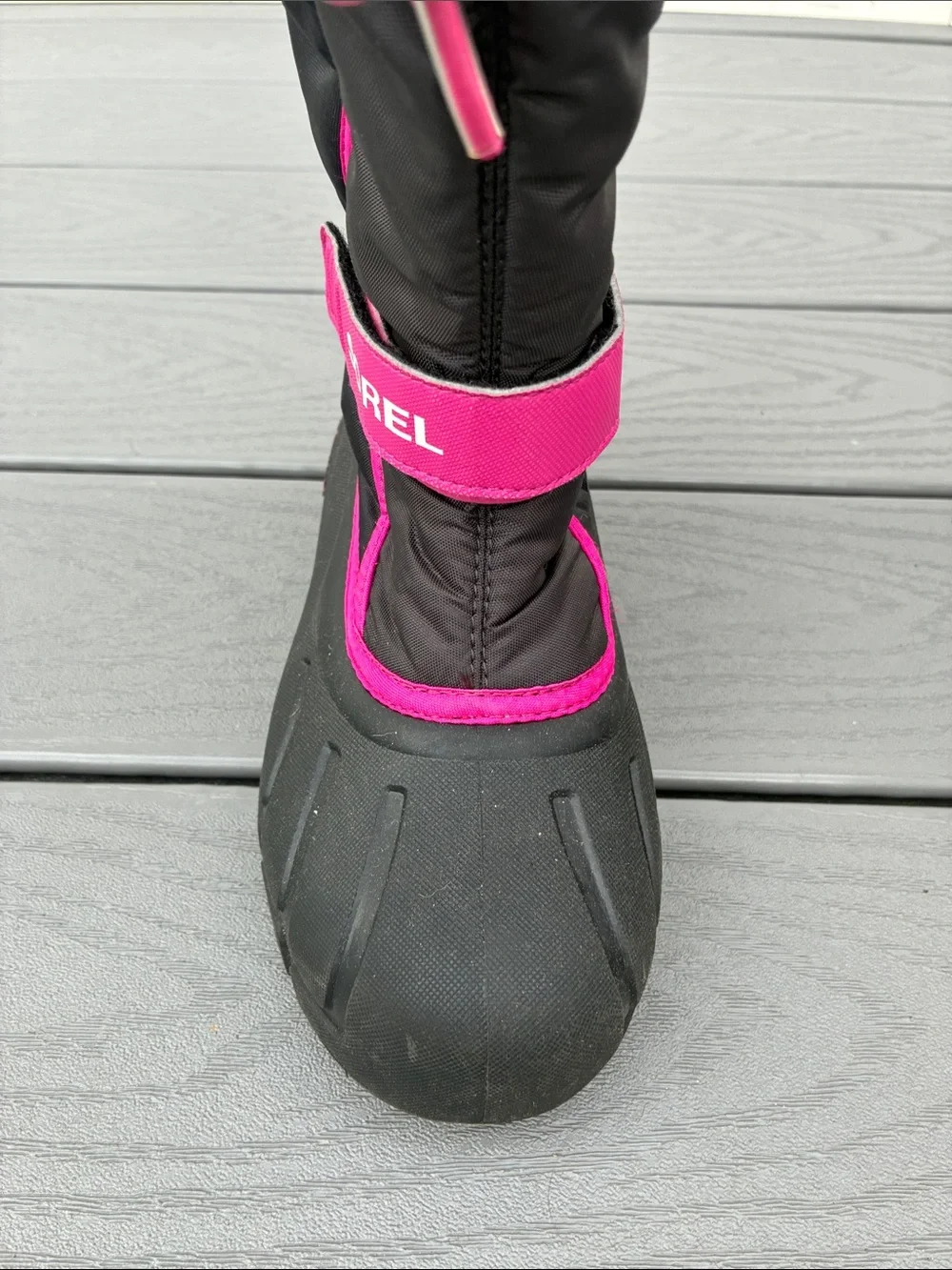 SOREL Kids' Flurry Waterproof Snow Boot Black & Hot Pink Size 3